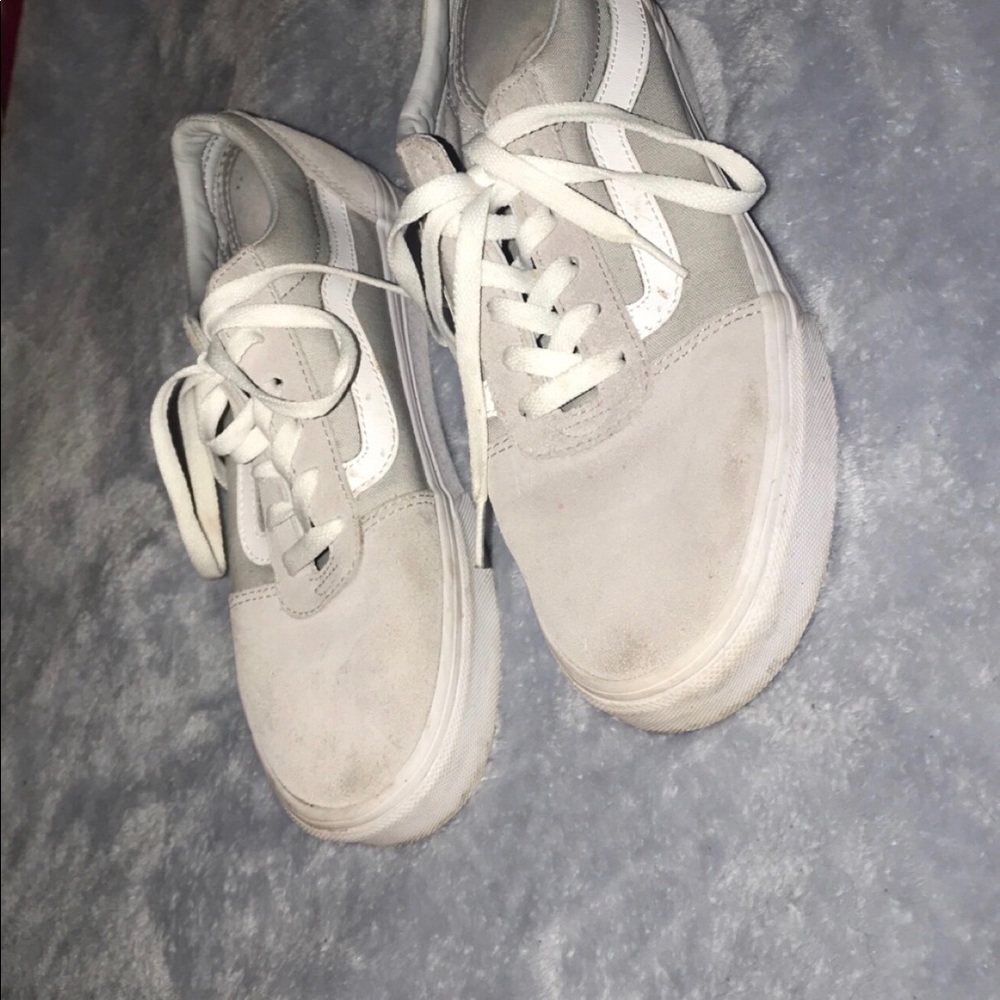 Gray vans - Picture 2 of 5